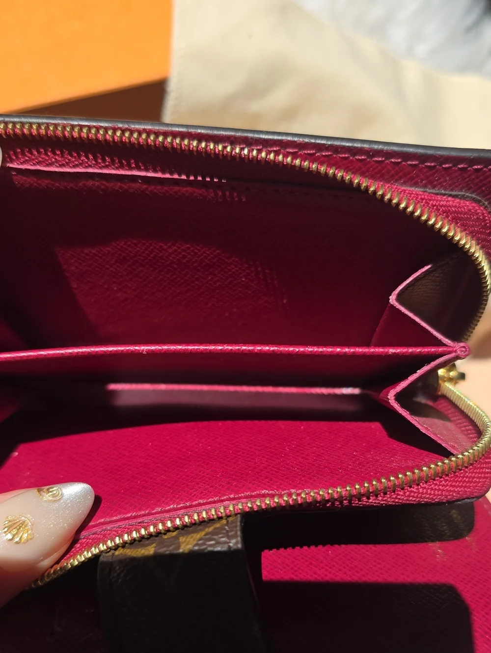 Louis Vuitton Juliette Wallet Monogram Fuchsia Compact Wallet Box Dust Bag